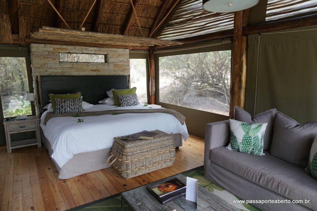 O quarto é uma "barraca" luxuosa!