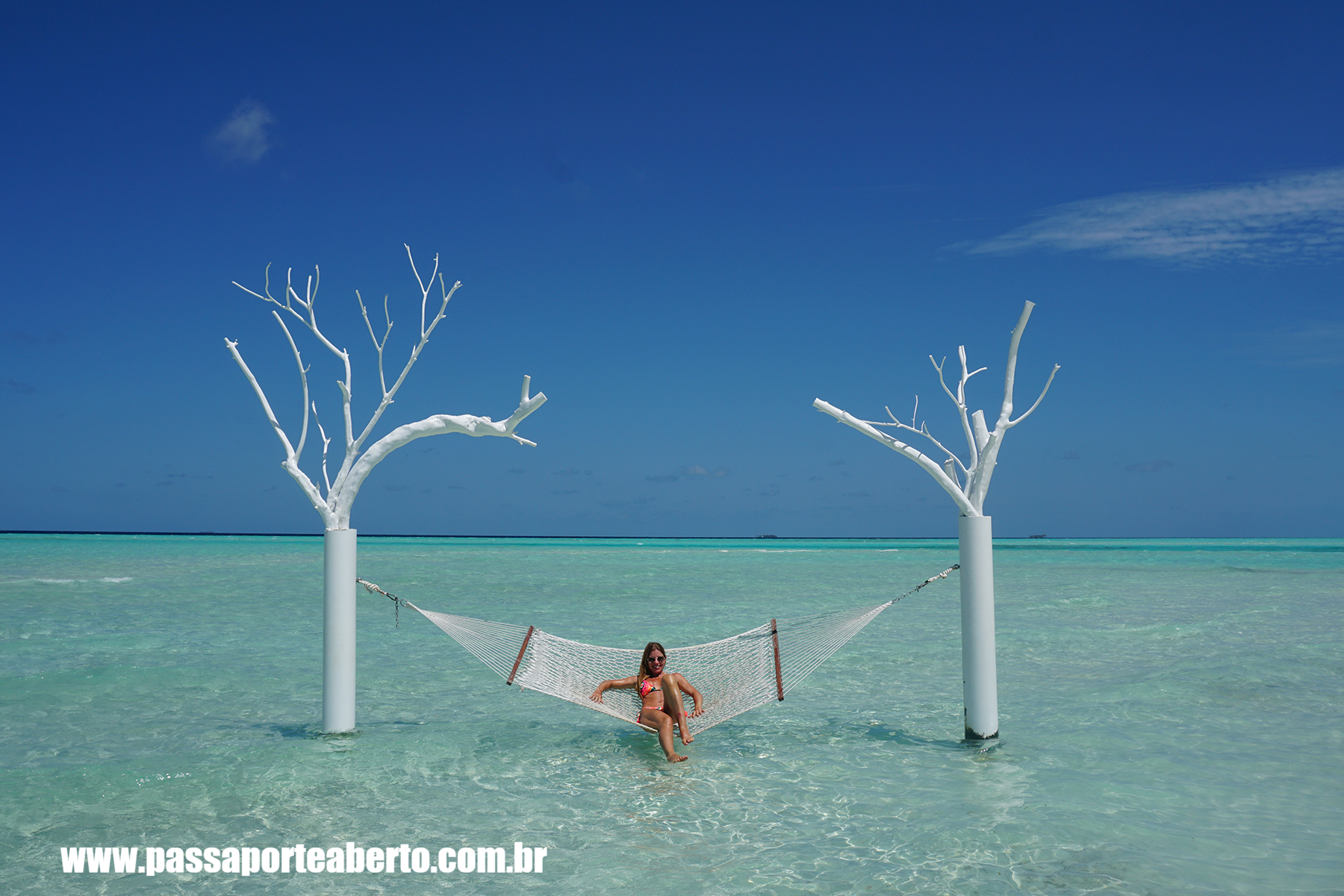 pullman-maldives-maamuta-island-panorama-beach