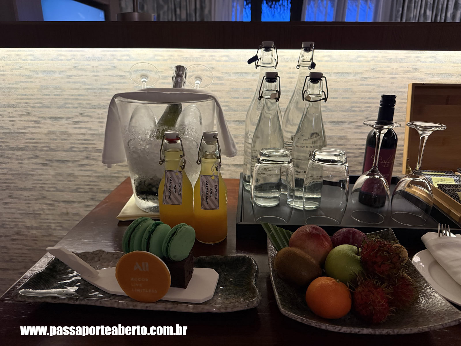 pullman-maldives-welcome-drink-anniversary